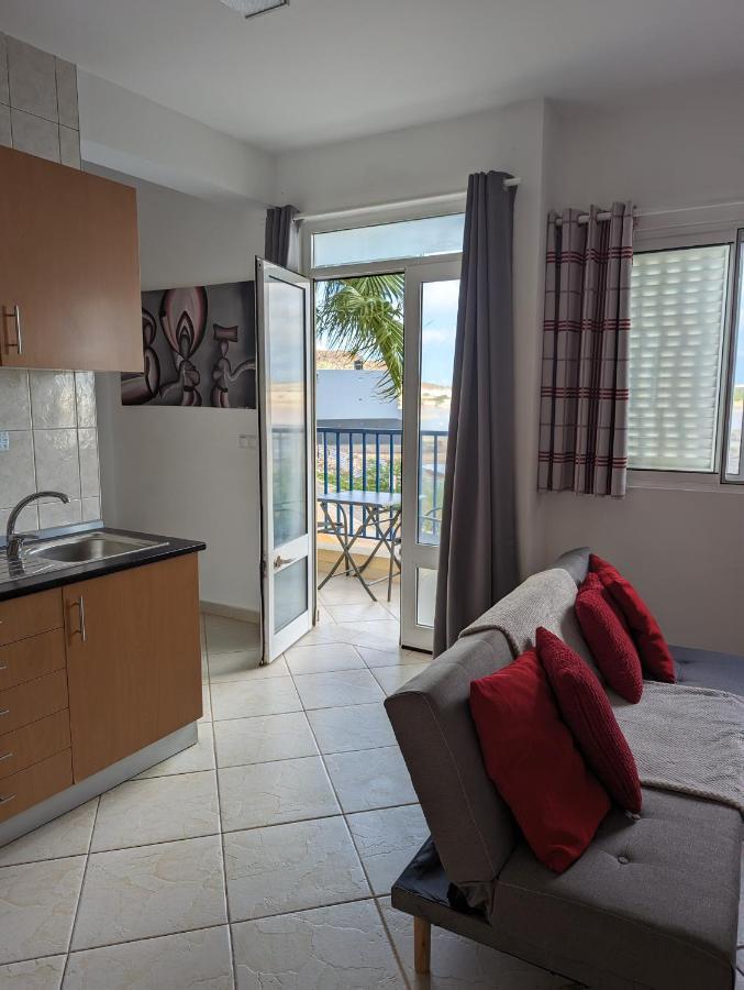 Vila Cabral 1 Bed Apt - Wi-Fi & Air Con Included Sal Rei Dış mekan fotoğraf